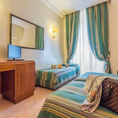 Raeli Hotel Siracusa Рим Екстериор снимка