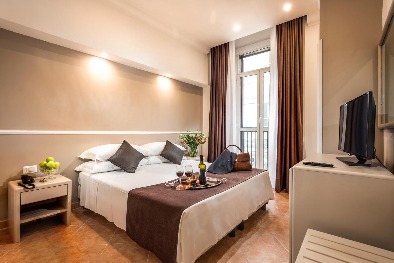 Raeli Hotel Siracusa Рим Екстериор снимка