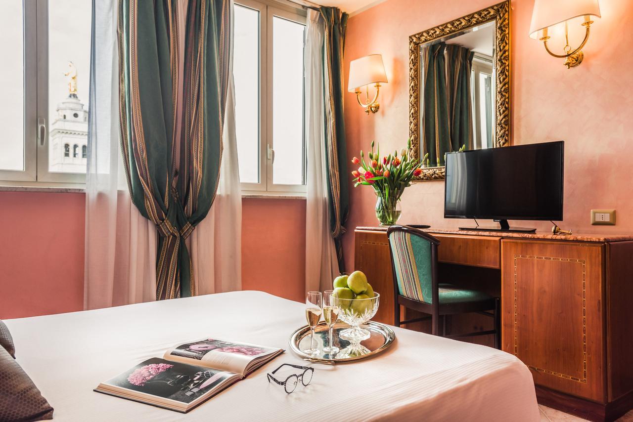 Raeli Hotel Siracusa Рим Екстериор снимка
