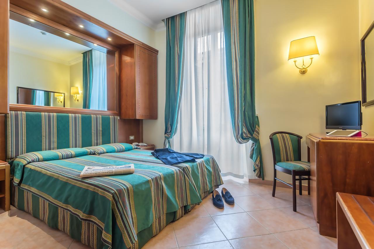 Raeli Hotel Siracusa Рим Екстериор снимка